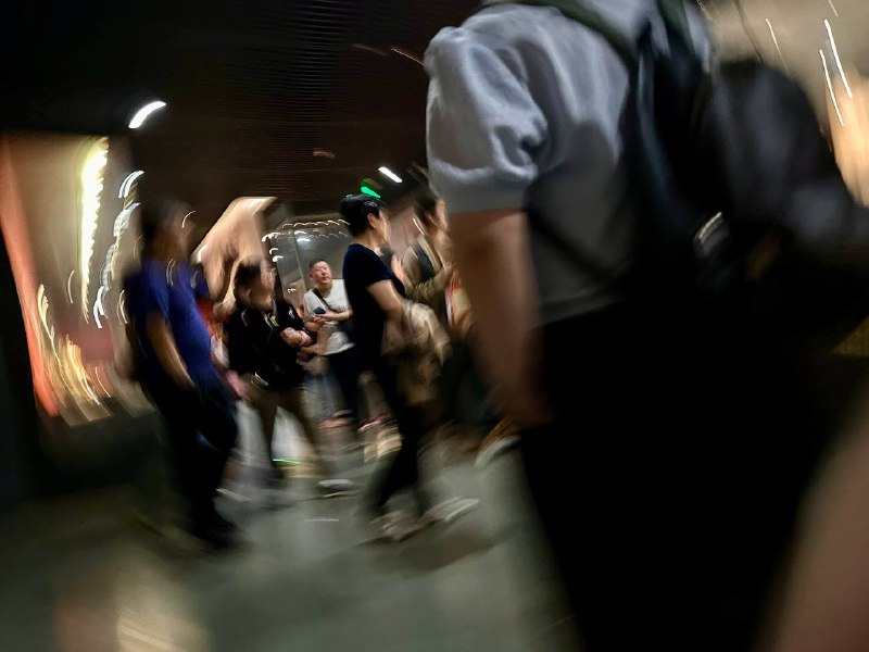 D3 上 陕西历史博物馆超多导游,甚至还有很多一排排的学生在这里上课背书拍的最多的竟然是别人的课程作业这个博物馆还挺难约的,约了很多天才能约得上,听说本地人天天抢都很难抢#真西安旅游D3 上 陕西历史博物馆超多导游,甚至还有很多一排排的学生在这里上课背书拍的最多的竟然是别人的课程作业这个博物馆还挺难约的,约了很多天才能约得上,听说本地人天天抢都很难抢#真西安旅游